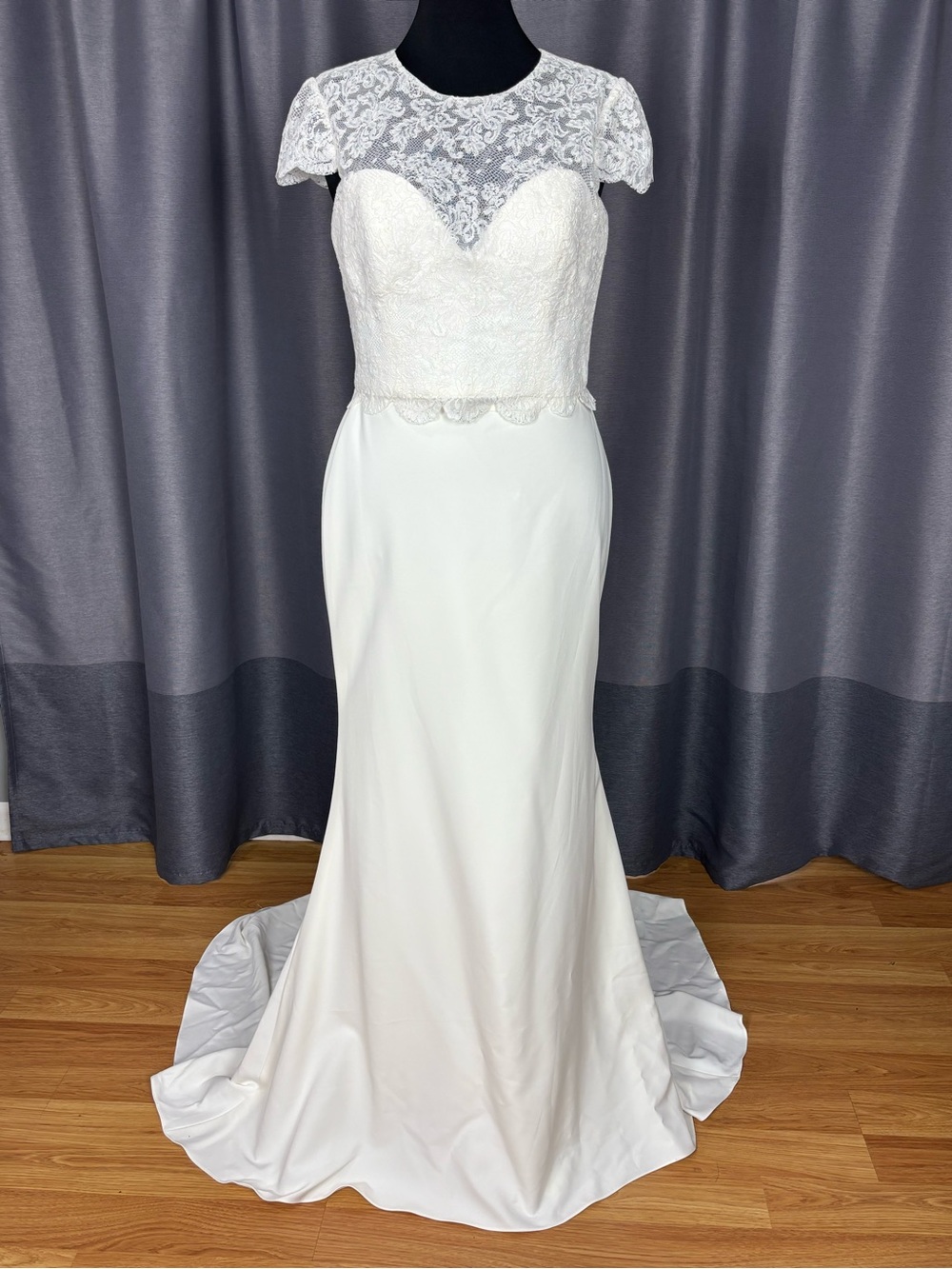 NWT Alfred Angelo Ivory Lace Cap-Sleeve Two Piece Mermaid Wedding Gown 14